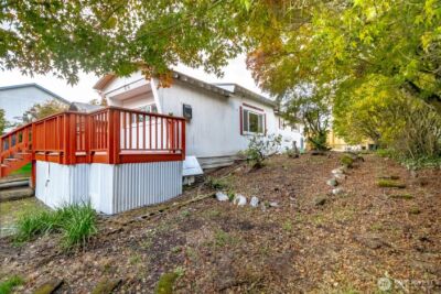 25406 E 37th Avenue E, Spanaway, WA 98387-9319 - Photo 3