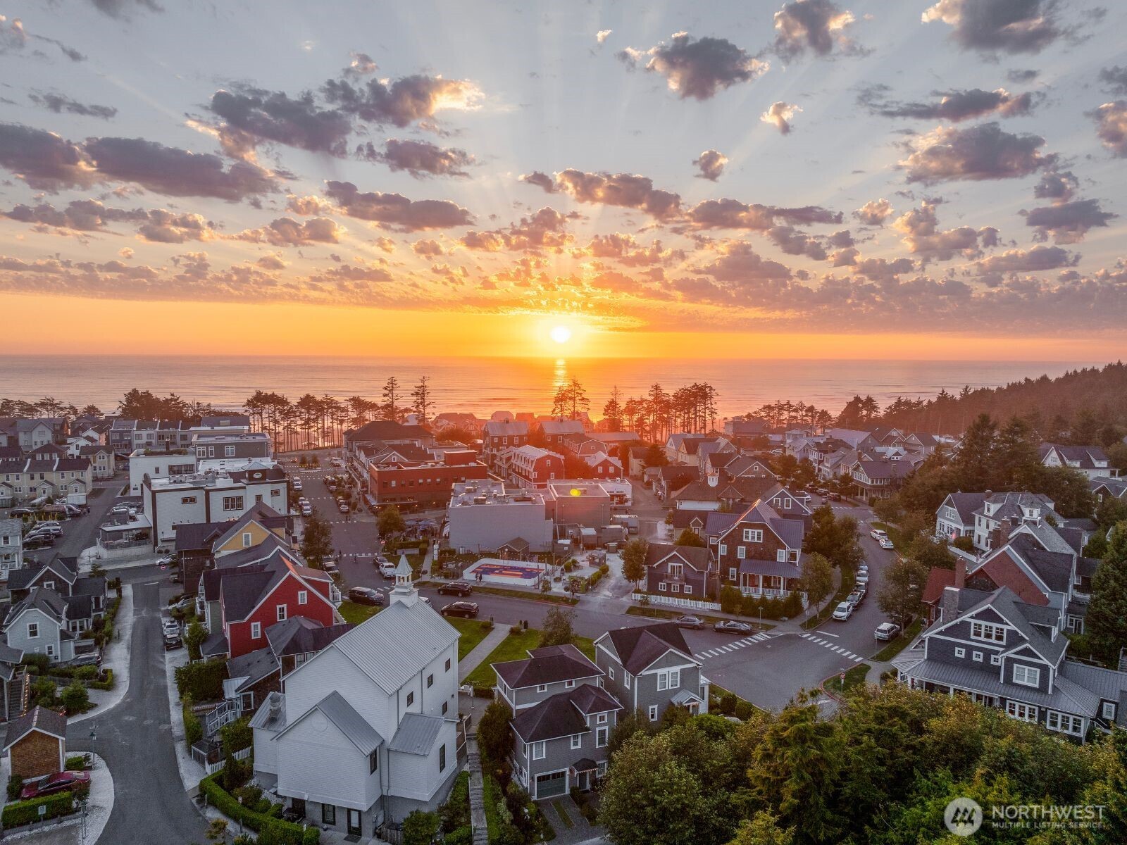 210 Front Street , Pacific Beach, WA 98571