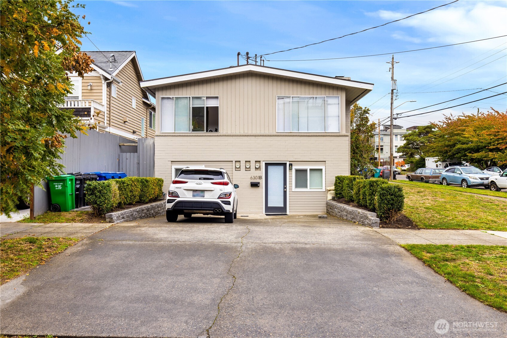 6301 22nd Avenue NW, Seattle, WA 98107