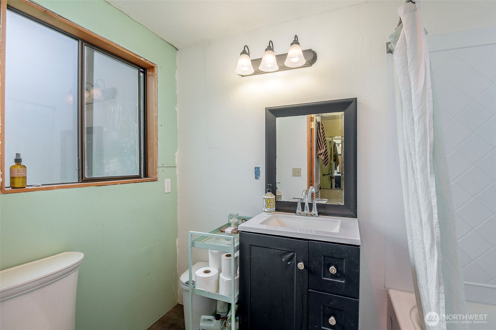 406 E Madrona Boulevard NW, Lakebay, WA 98349