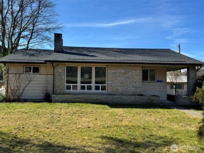 935 Madison Avenue , Darrington, WA 98241 - Photo 2