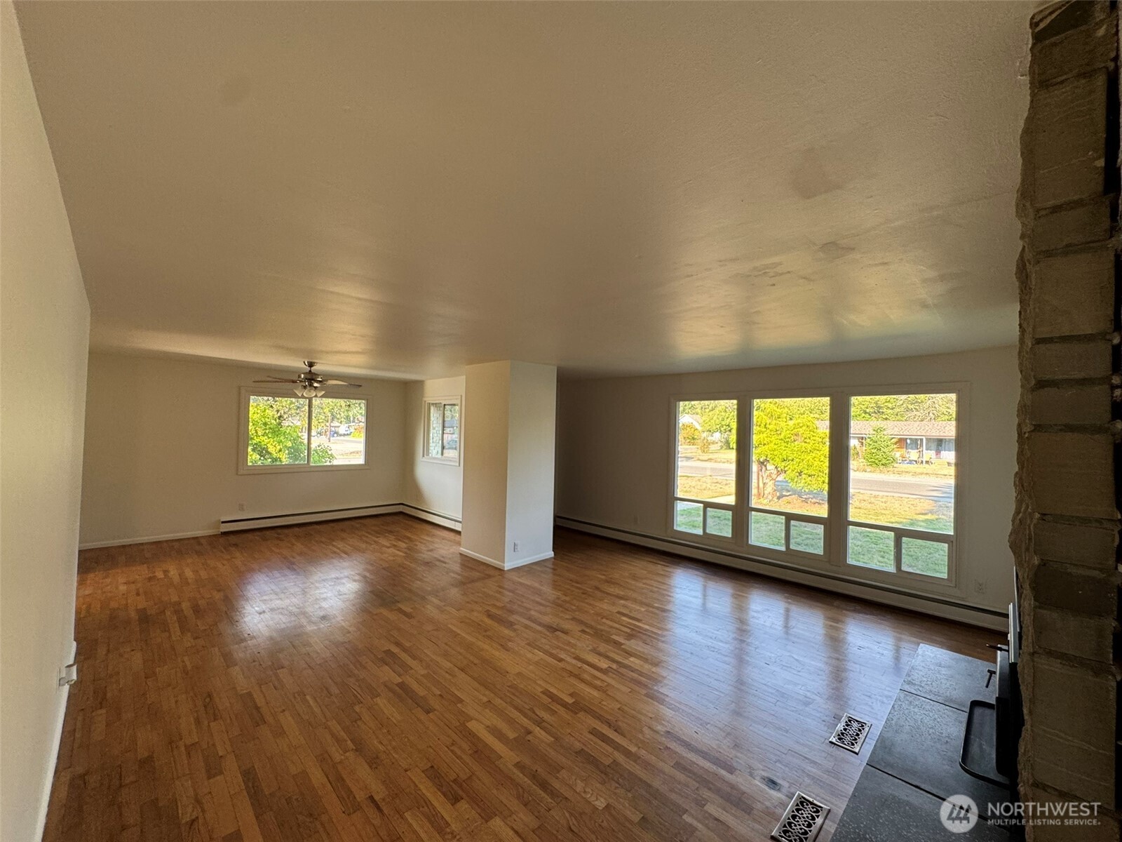 935 Madison Avenue , Darrington, WA 98241