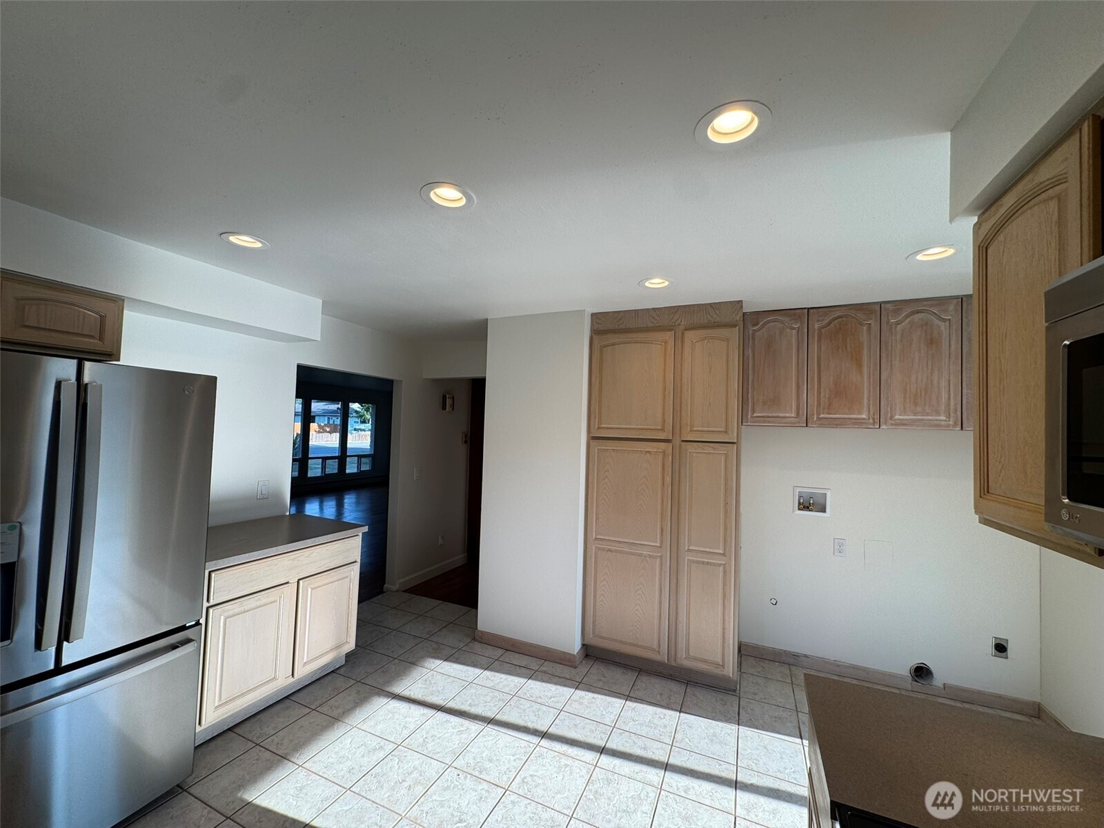 935 Madison Avenue , Darrington, WA 98241