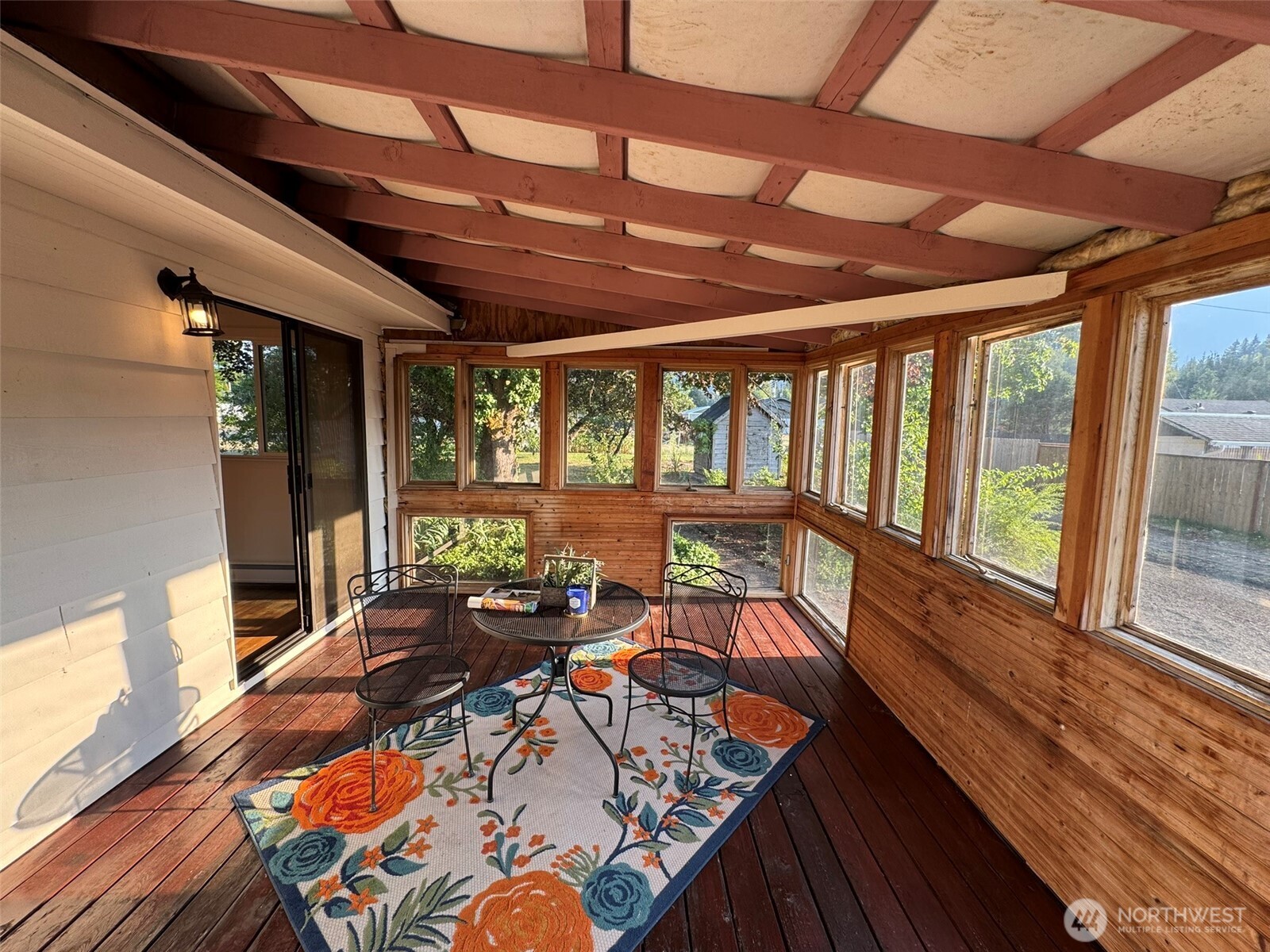 935 Madison Avenue , Darrington, WA 98241