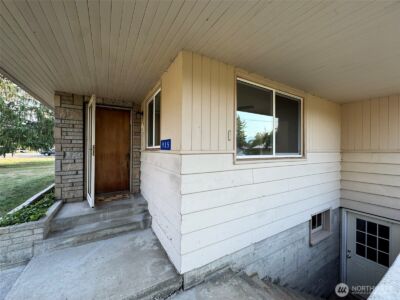 935 Madison Avenue , Darrington, WA 98241 - Photo 4