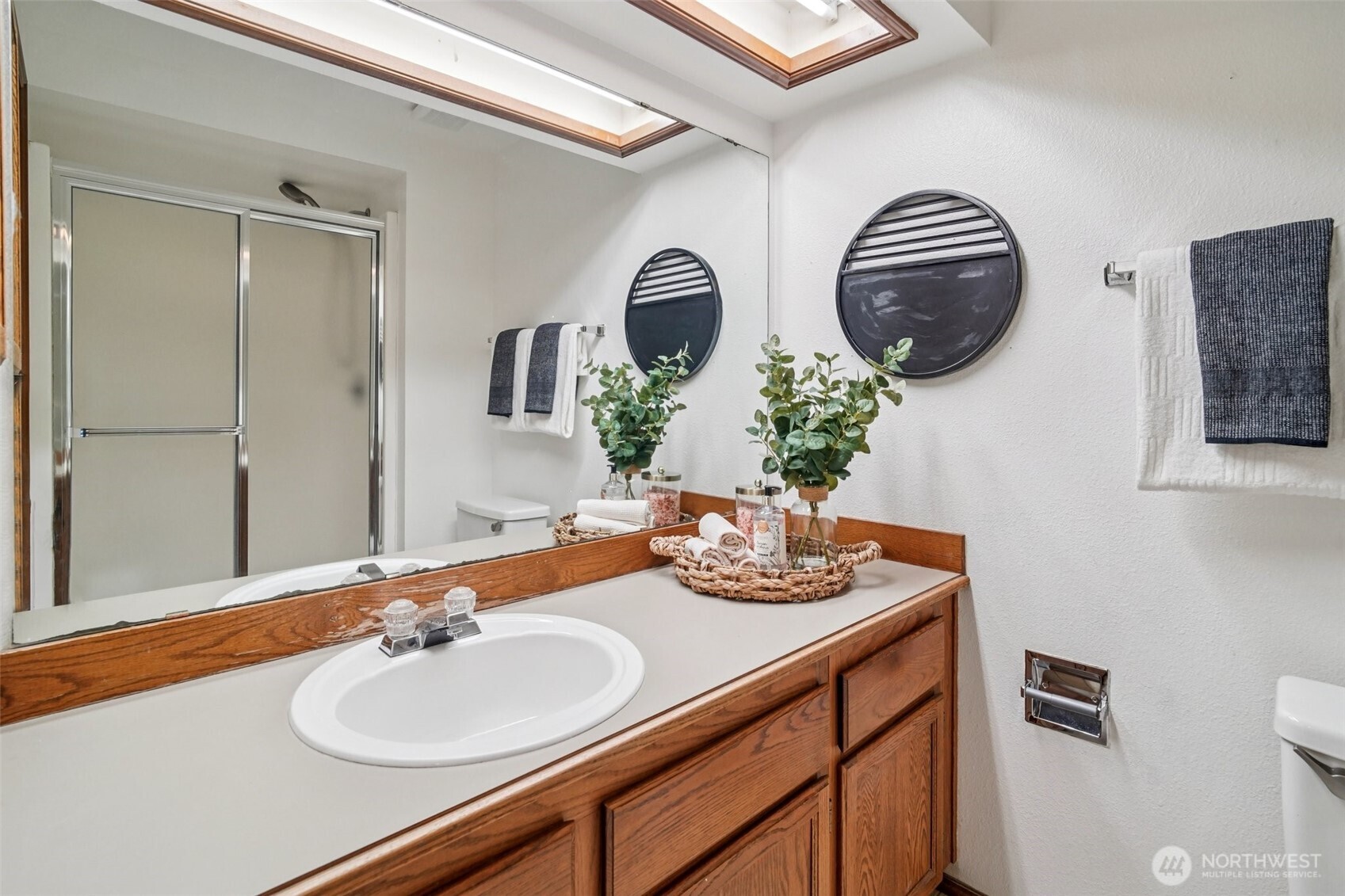 14335 SE 63rd Street , Bellevue, WA 98006-4802