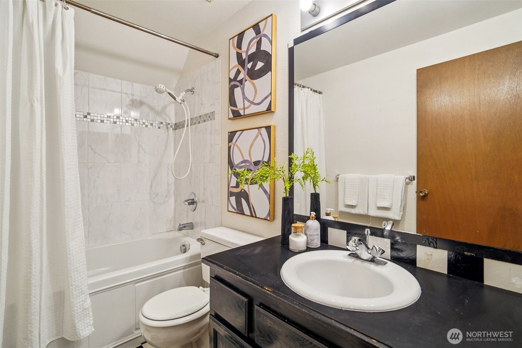 14335 SE 63rd Street , Bellevue, WA 98006-4802