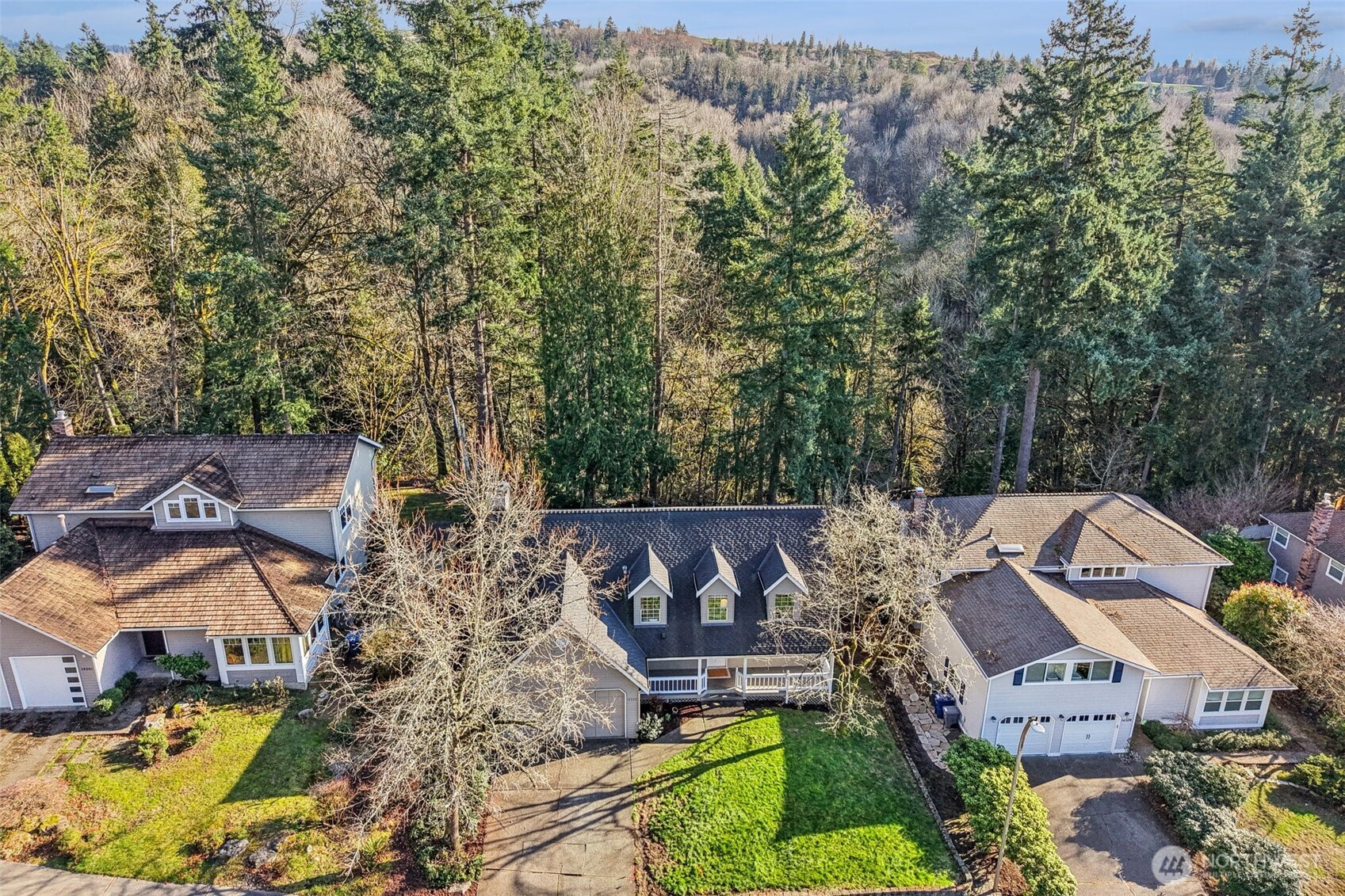 14335 SE 63rd Street , Bellevue, WA 98006-4802