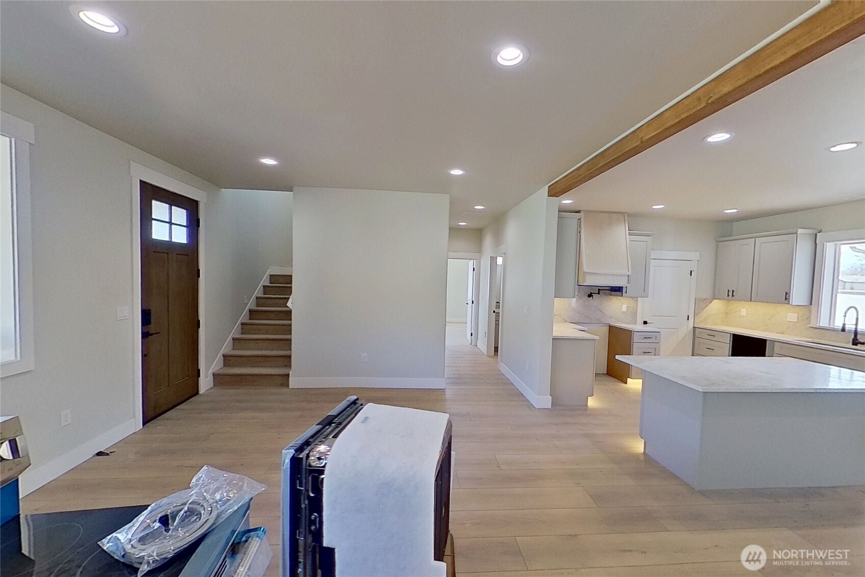 233 Saunders Avenue , Rock Island, WA 98850