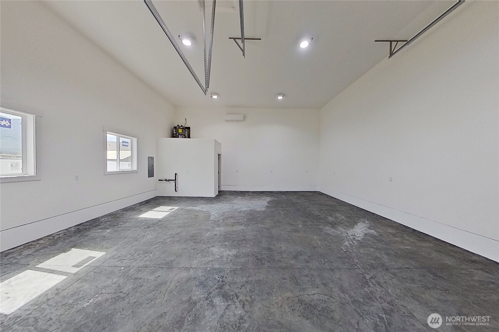 233 Saunders Avenue , Rock Island, WA 98850