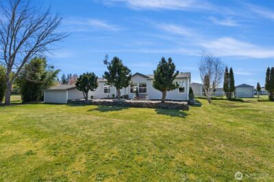 190 Poetsch Road , Toledo, WA 98591