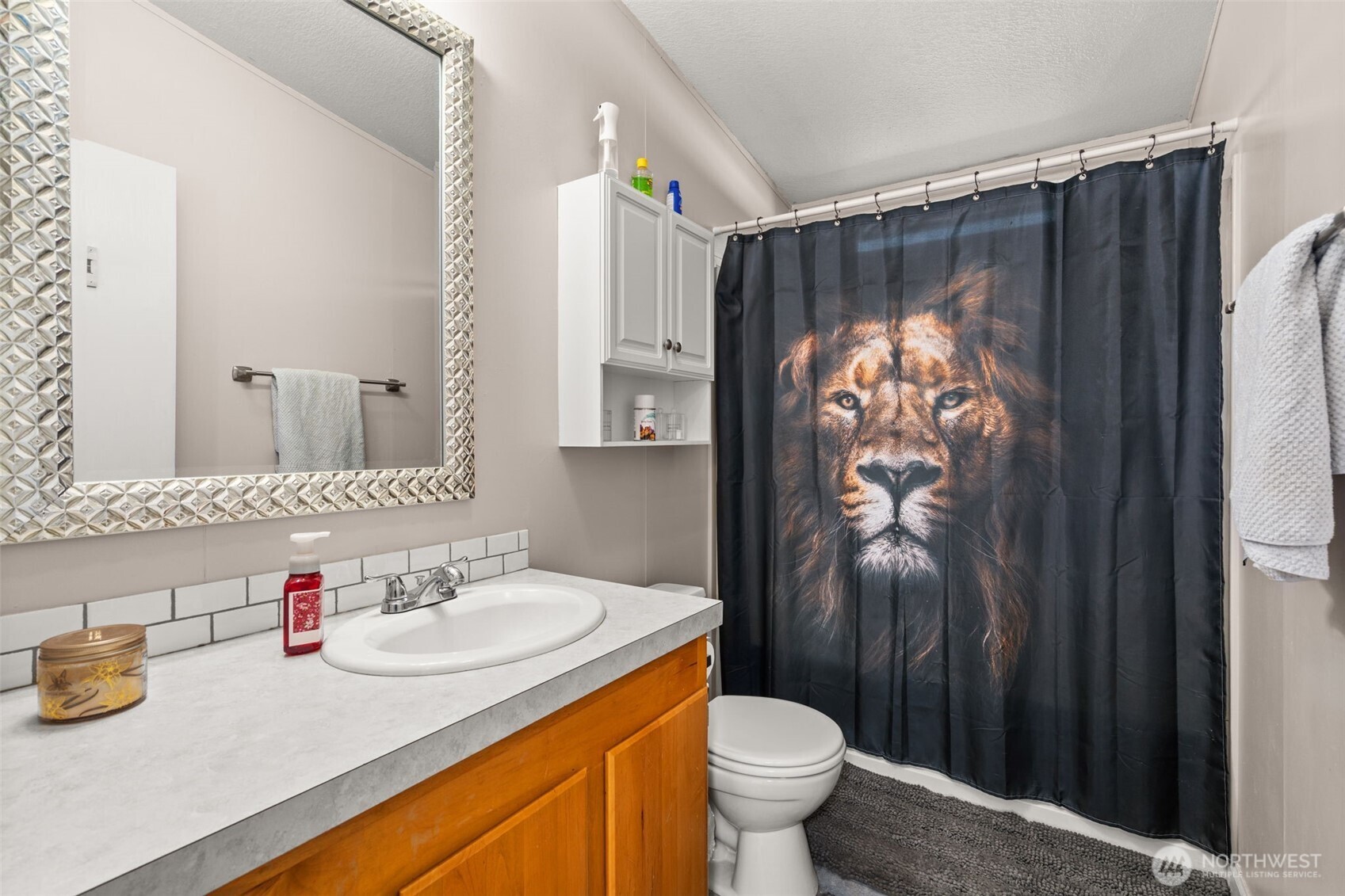 190 Poetsch Road , Toledo, WA 98591