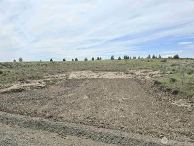 141 Middle Rd , Bickleton, WA 99322