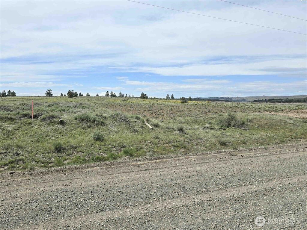 141 Middle Rd , Bickleton, WA 99322