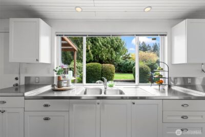 1767 N Bridgeview Drive , Tacoma, WA 98406 - Photo 15
