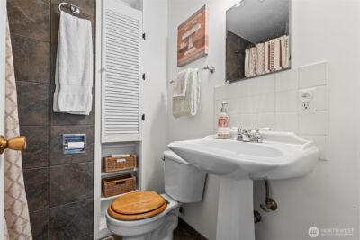 1767 N Bridgeview Drive , Tacoma, WA 98406 - Photo 24