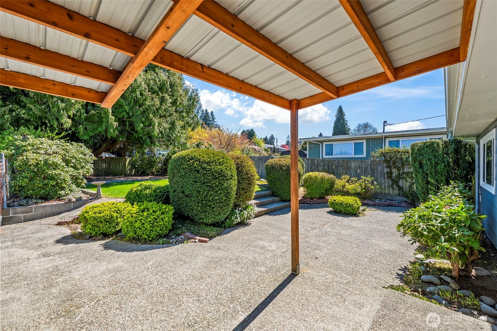 1767 N Bridgeview Drive , Tacoma, WA 98406