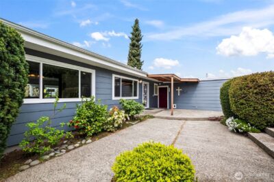 1767 N Bridgeview Drive , Tacoma, WA 98406 - Photo 4