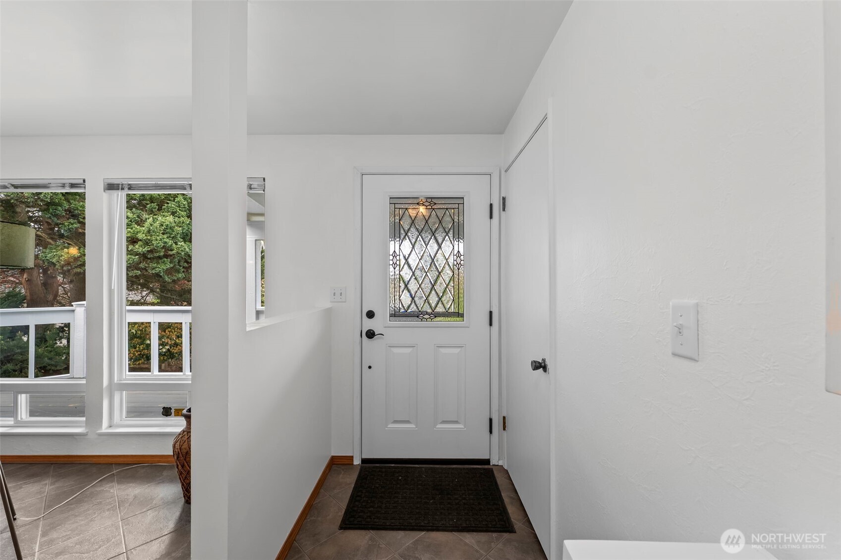 1767 N Bridgeview Drive , Tacoma, WA 98406