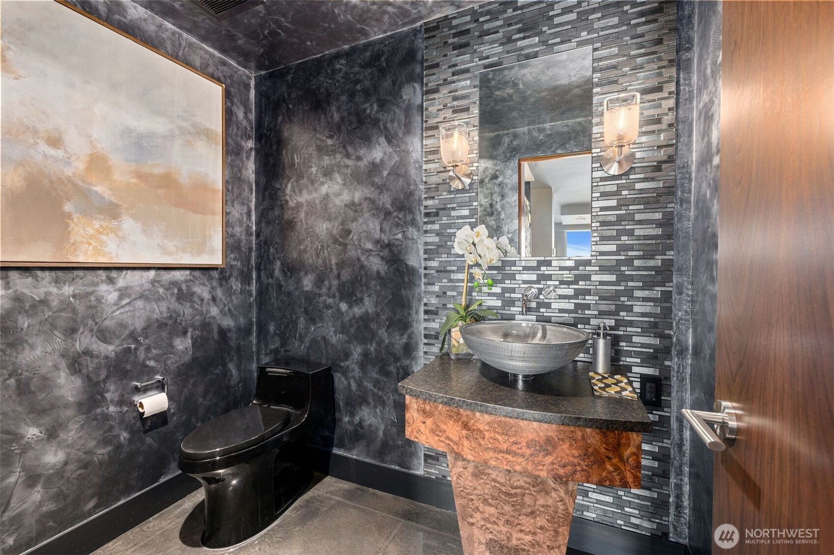 111 W Highland Drive #9E&9W, Seattle, WA 98119