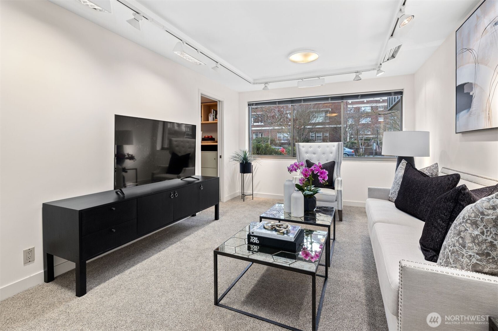 111 W Highland Drive #9E&9W, Seattle, WA 98119