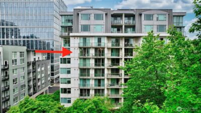 1100 106th Avenue NE #704, Bellevue, WA 98004 - Photo 2