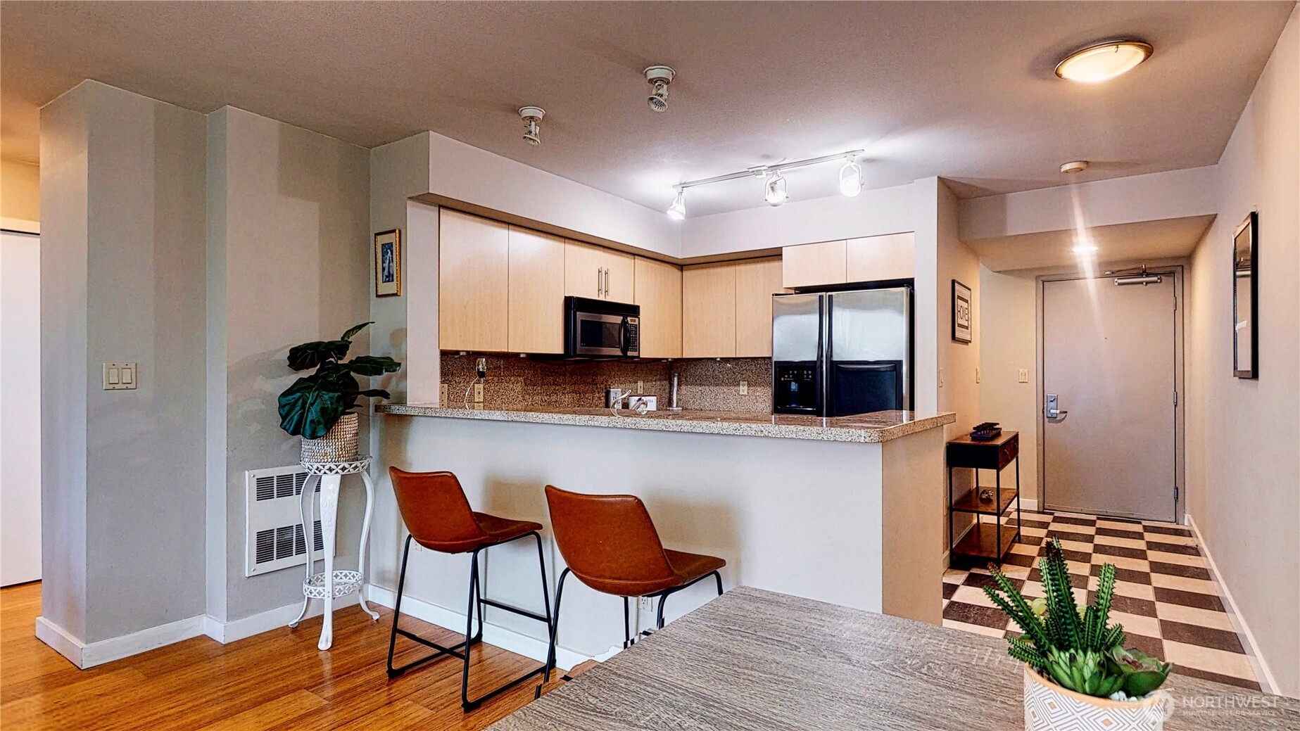 1100 106th Avenue NE #704, Bellevue, WA 98004
