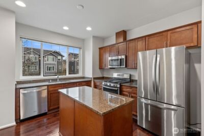 3417 30th Drive , Everett, WA 98201 - Photo 11