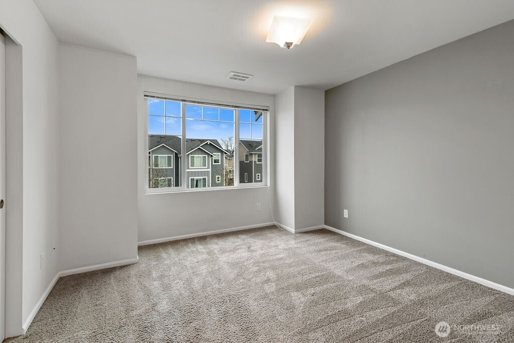 3417 30th Drive , Everett, WA 98201