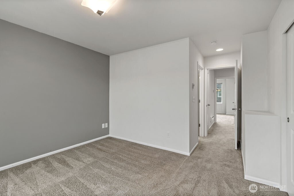 3417 30th Drive , Everett, WA 98201