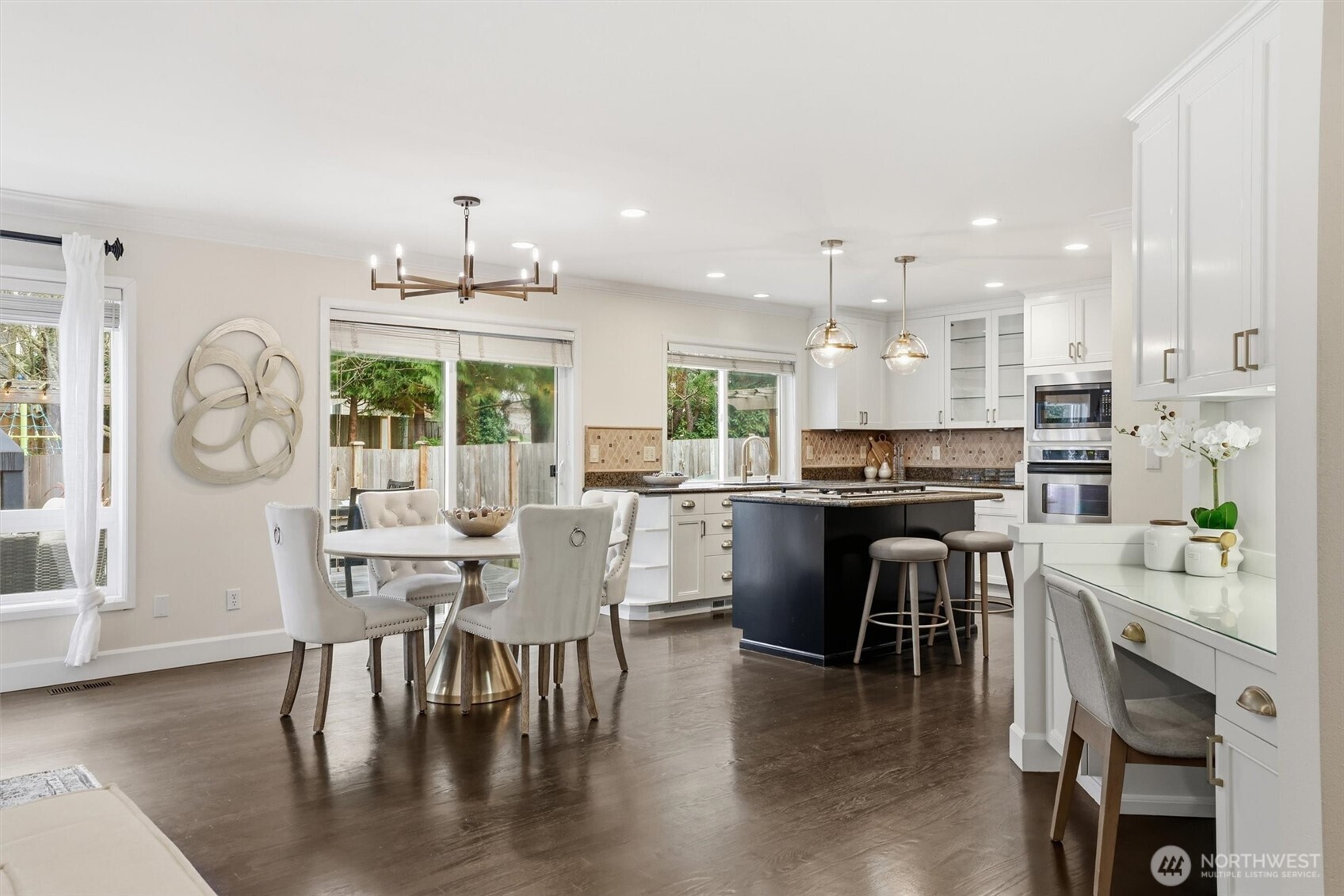 928 271st Avenue SE, Sammamish, WA 98075