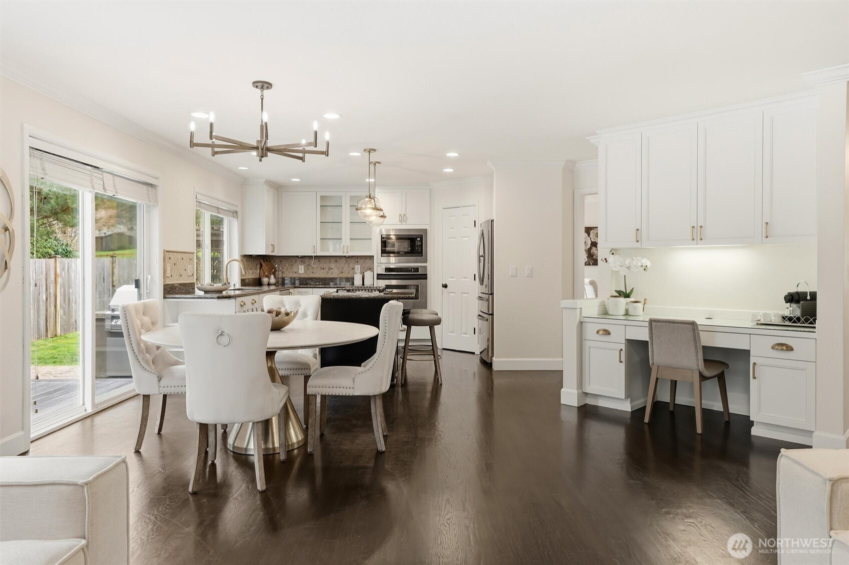 928 271st Avenue SE, Sammamish, WA 98075
