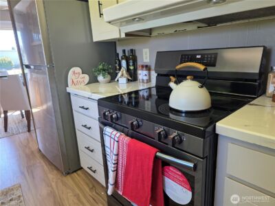 1402 22nd Street NE #243, Auburn, WA 98002 - Photo 8