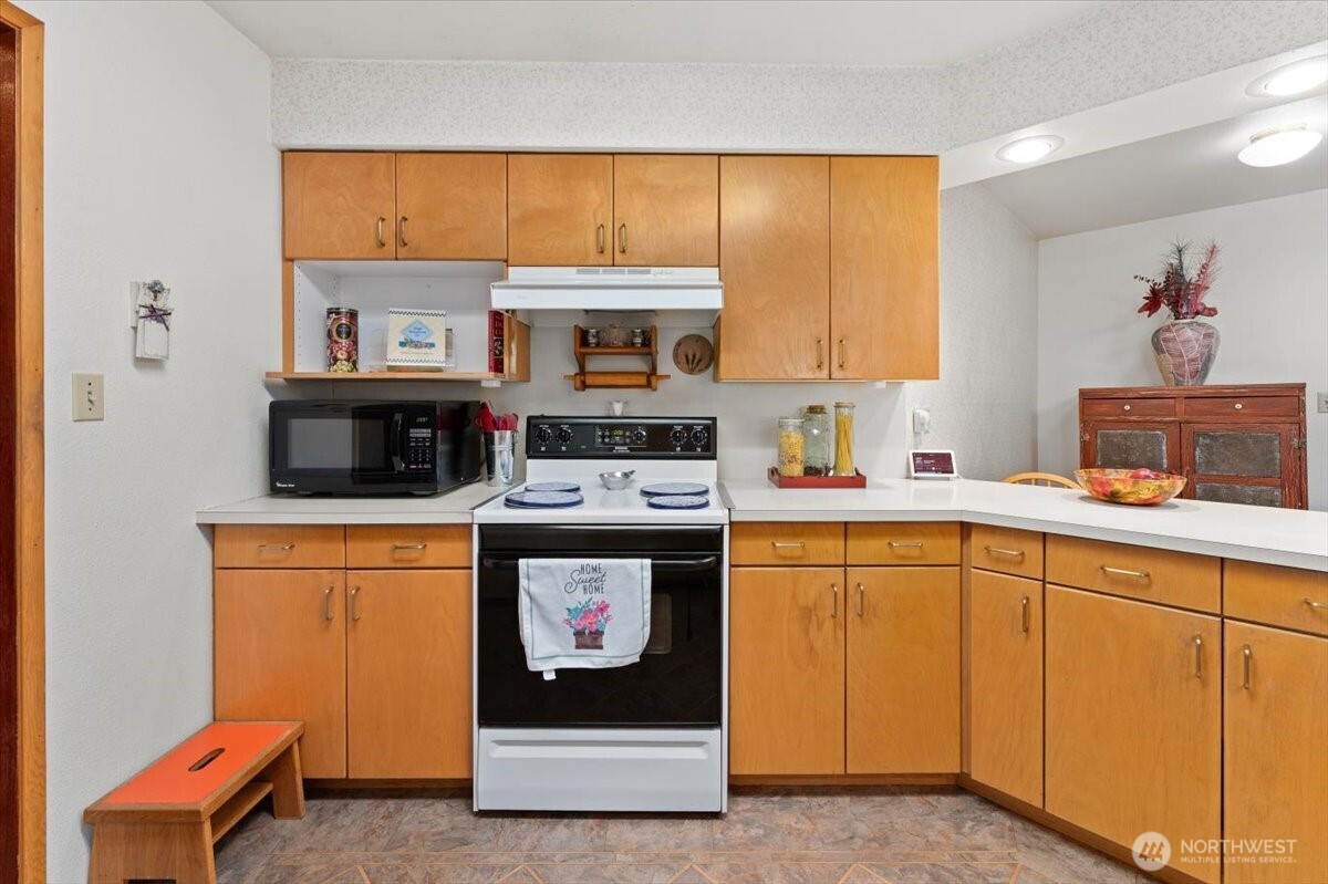 9327 E Leavenworth Road , Leavenworth, WA 98826