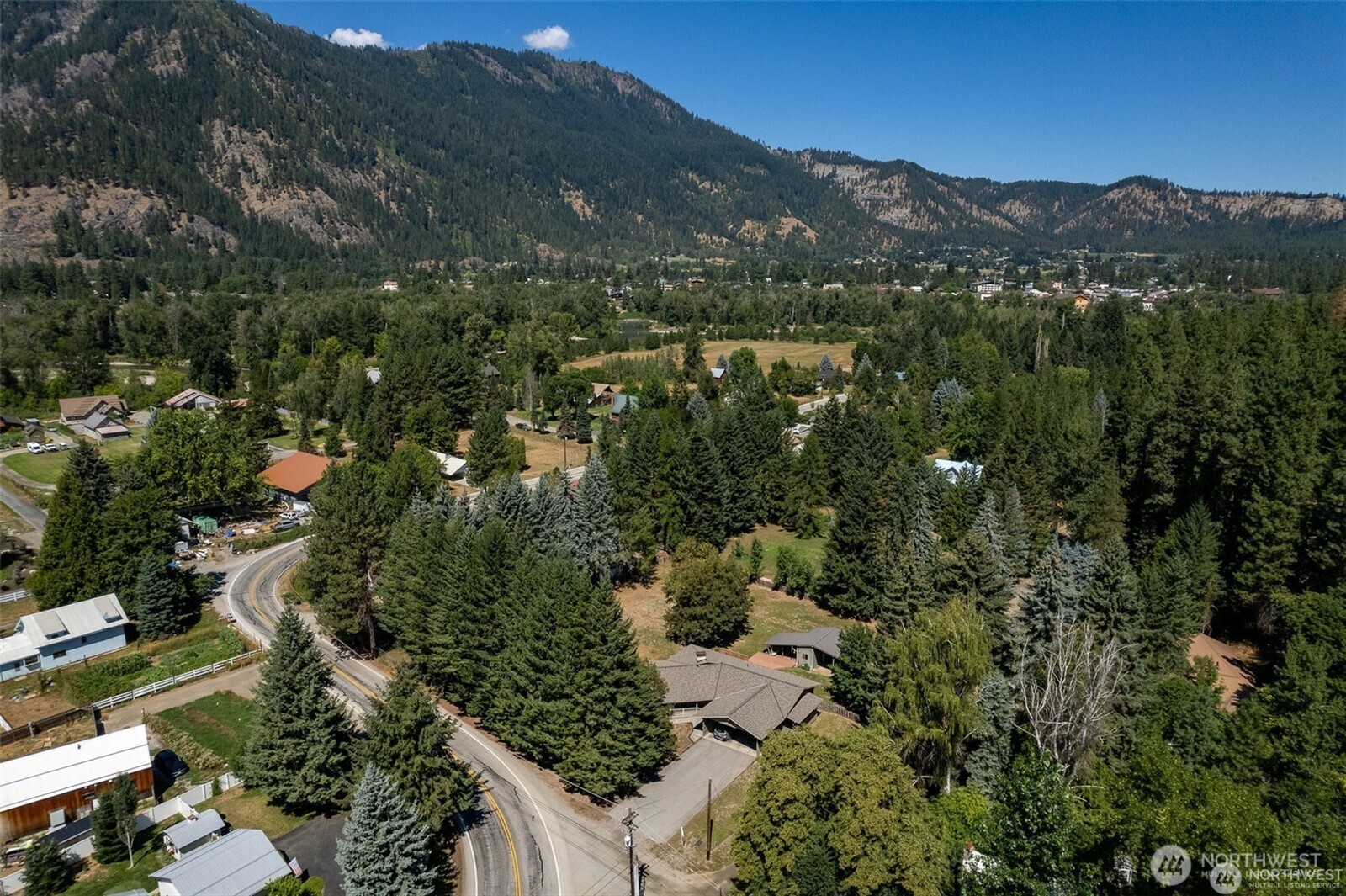 9327 E Leavenworth Road , Leavenworth, WA 98826