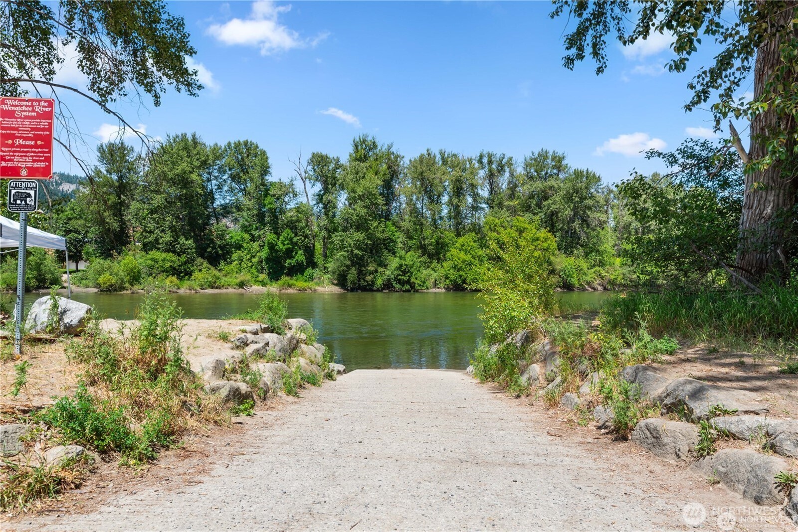 9327 E Leavenworth Road , Leavenworth, WA 98826