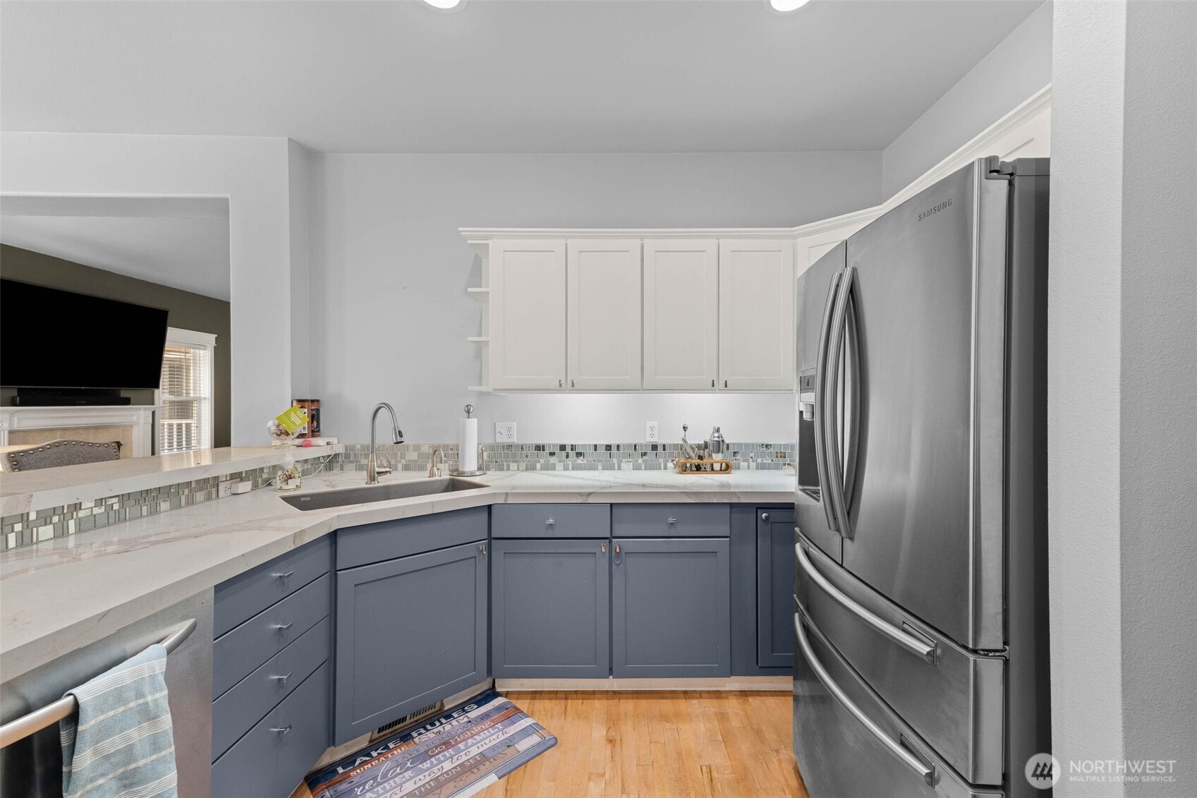 9069 Eagle Point Loop Road SE, Lakewood, WA 98498