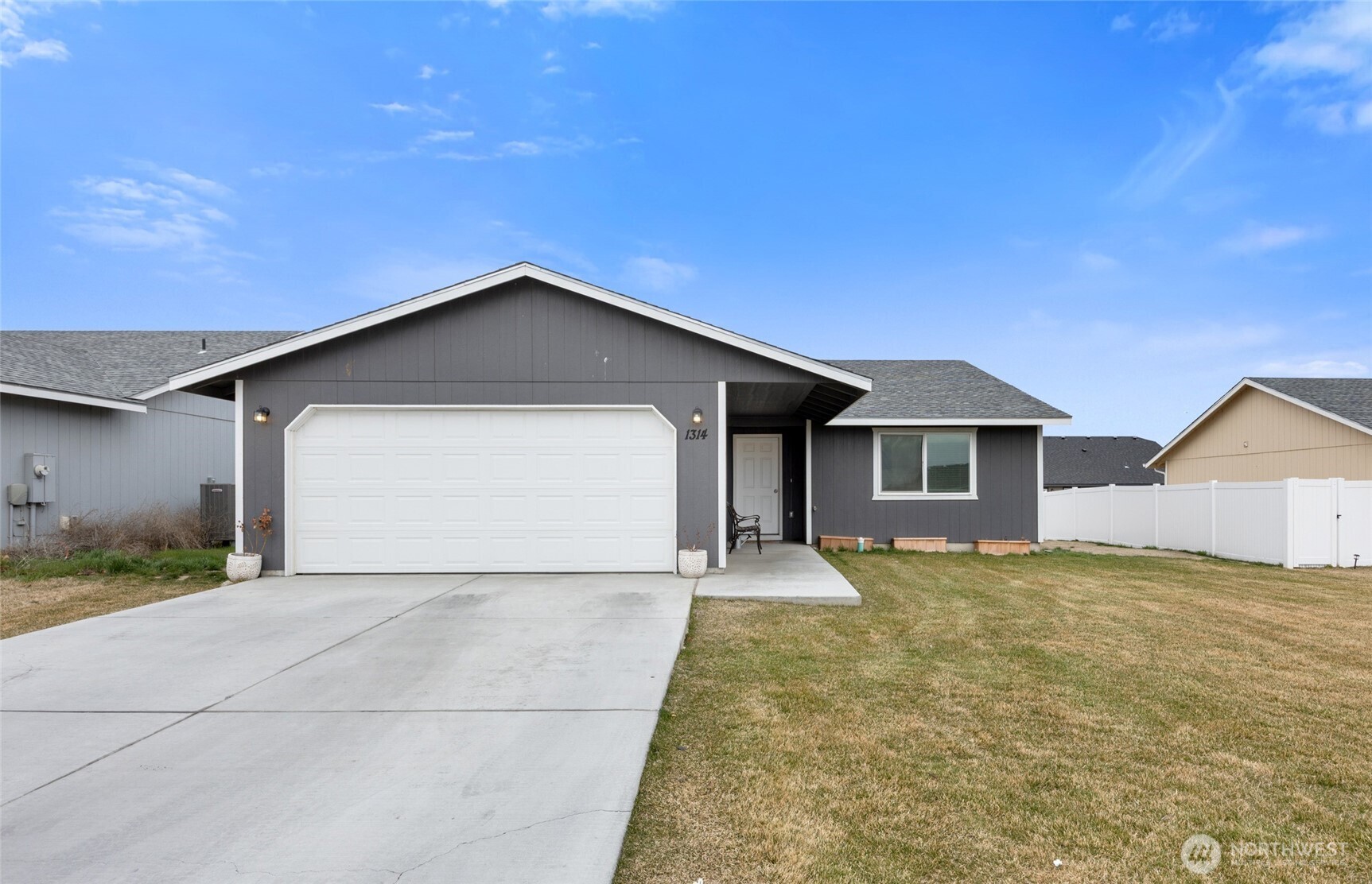 1314 W Polo Ridge Drive , Moses Lake, WA 98837
