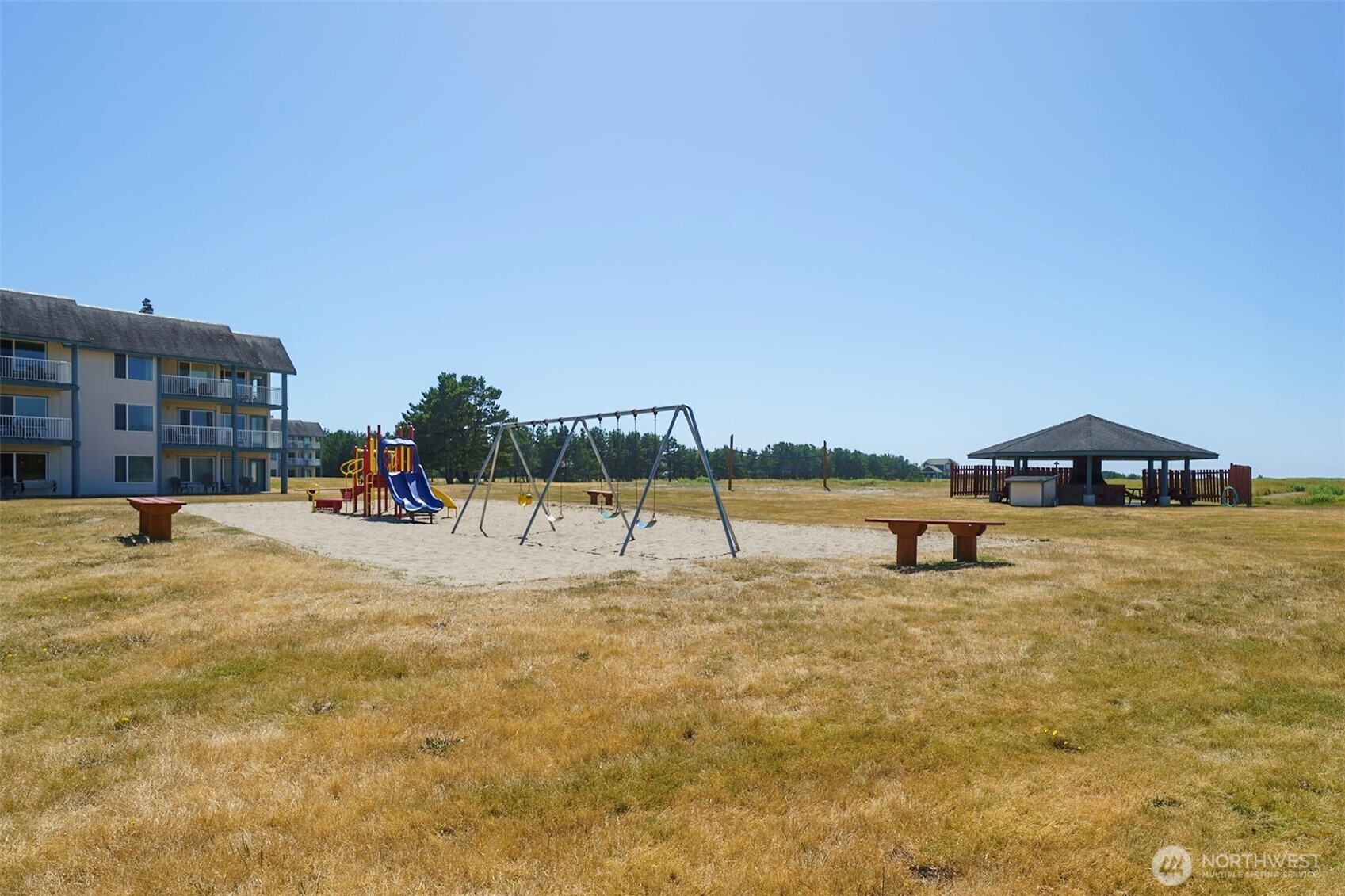 210 26th Street NW #224B, Long Beach, WA 98631