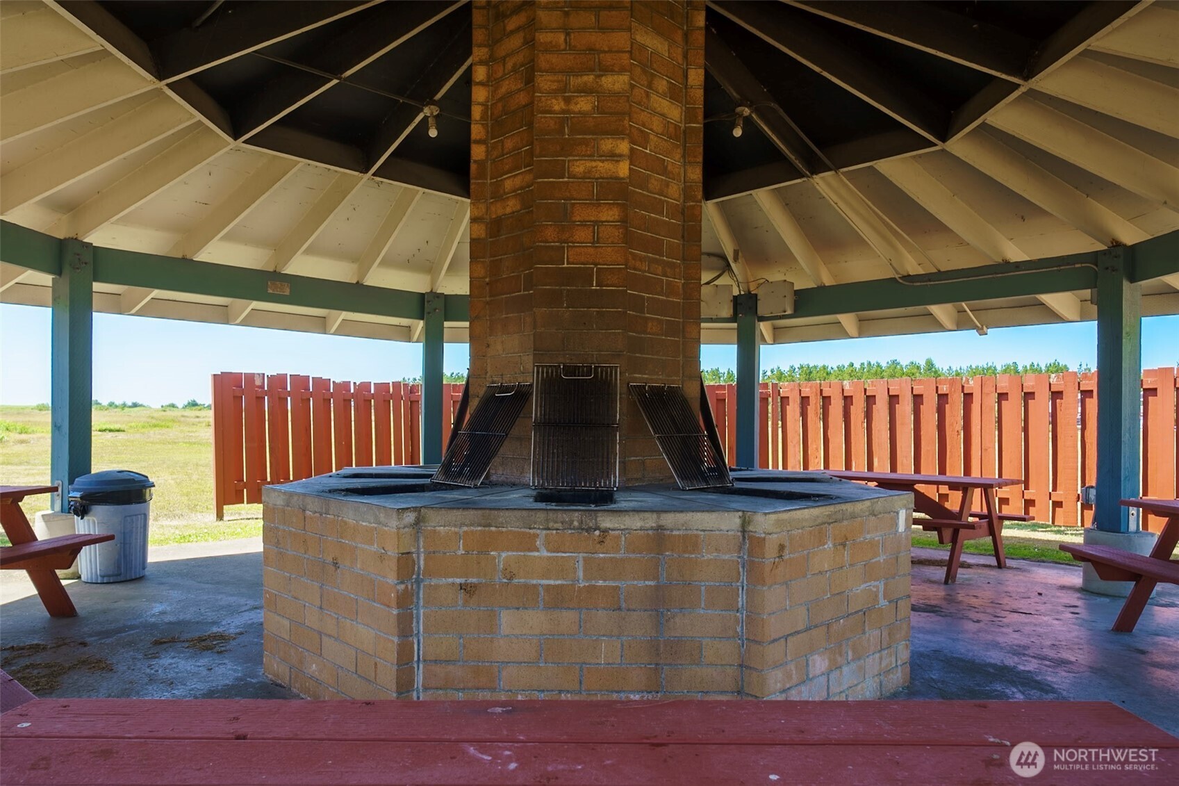 210 26th Street NW #224B, Long Beach, WA 98631