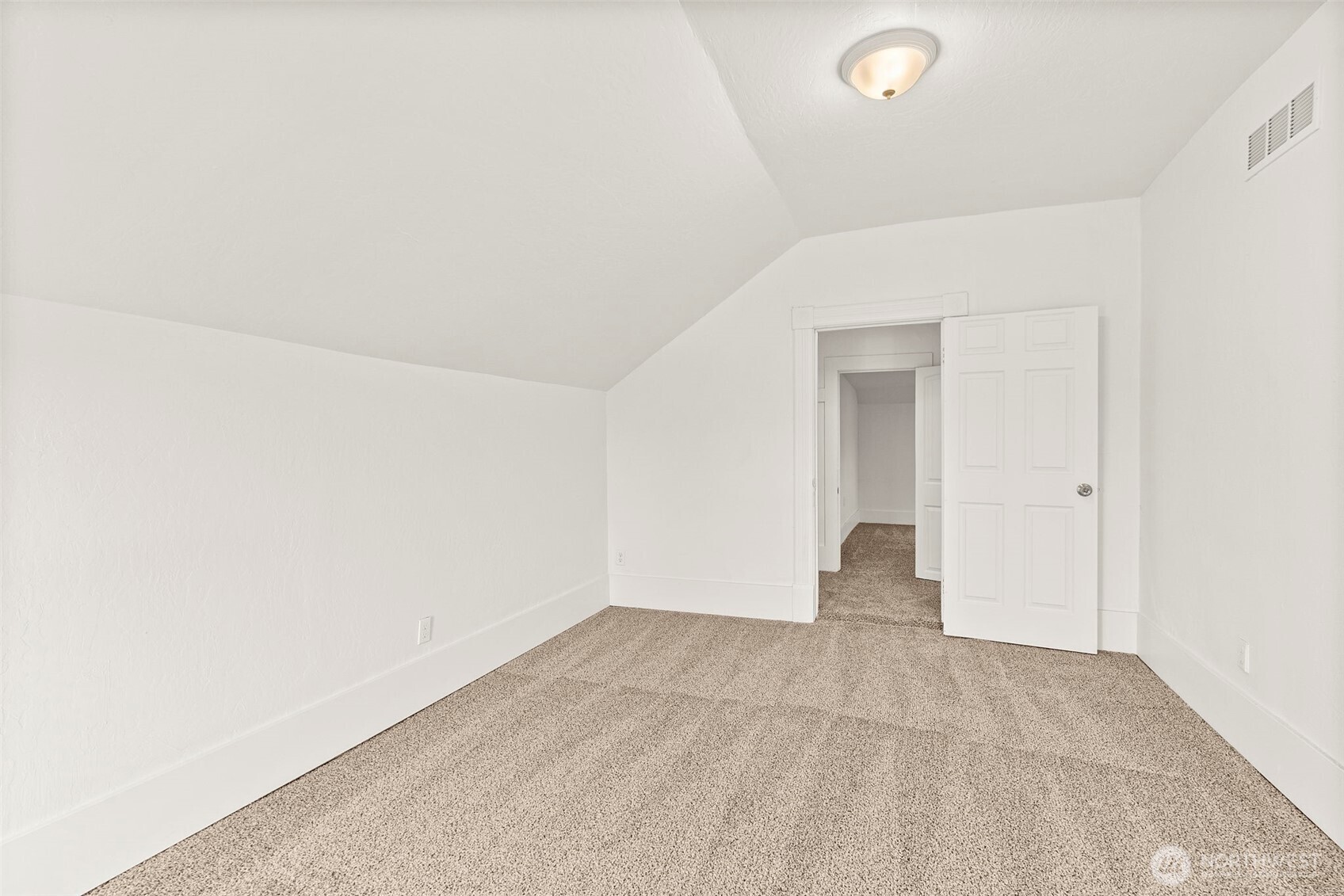 409 S 30th Street , Tacoma, WA 98402