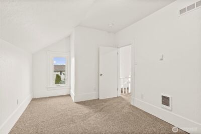 409 S 30th Street , Tacoma, WA 98402 - Photo 32
