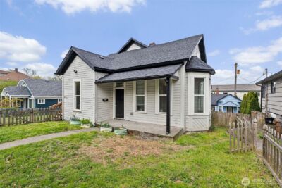 409 S 30th Street , Tacoma, WA 98402 - Photo 4
