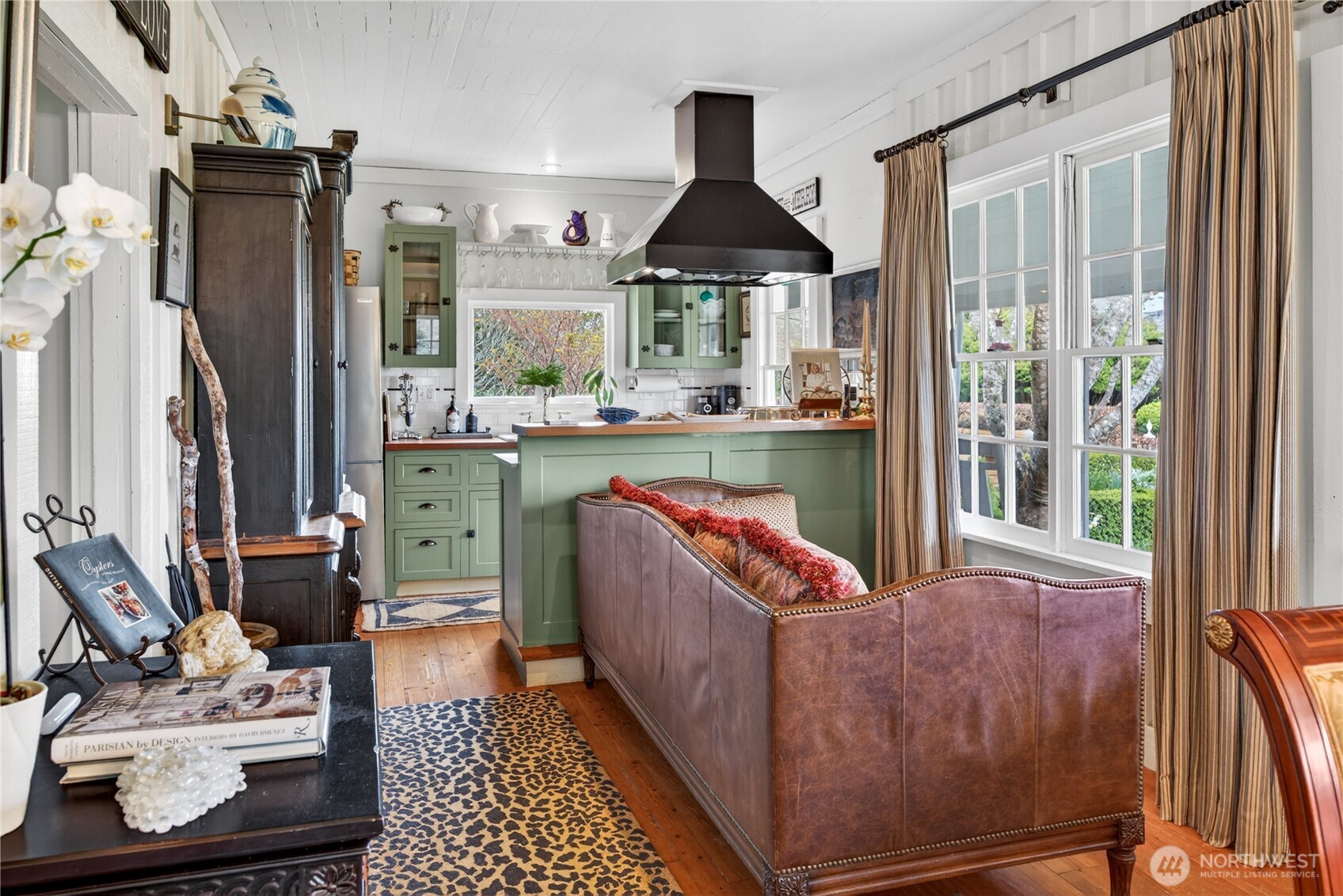 33519 Territory Road , Oysterville, WA 98641