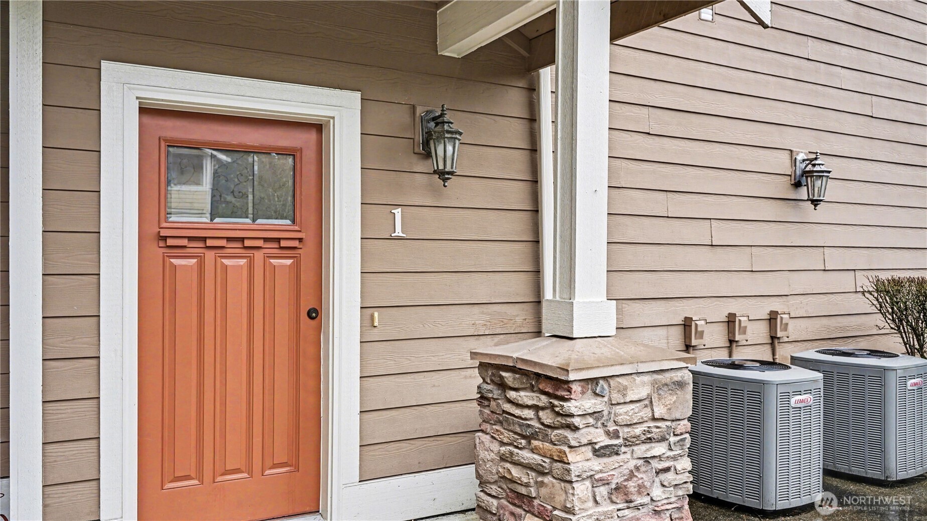 21900 SE 242nd Street #B1, Maple Valley, WA 98038