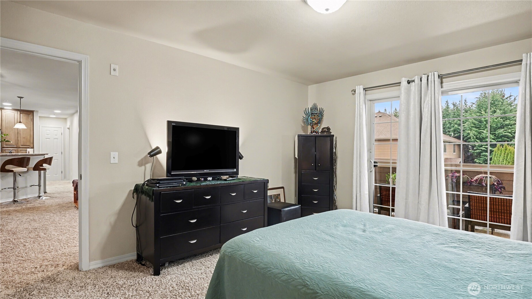 21900 SE 242nd Street #B1, Maple Valley, WA 98038