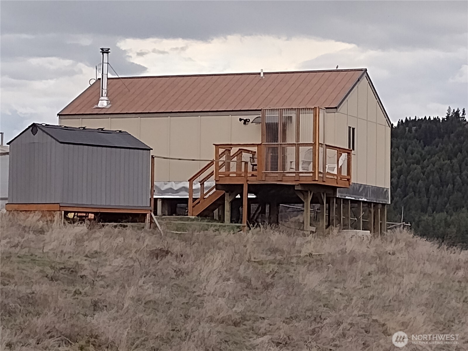 6 Tanager Lane , Republic, WA 99166