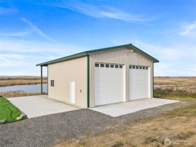 2624 W Valley View Lane , Othello, WA 99344 - Photo 2