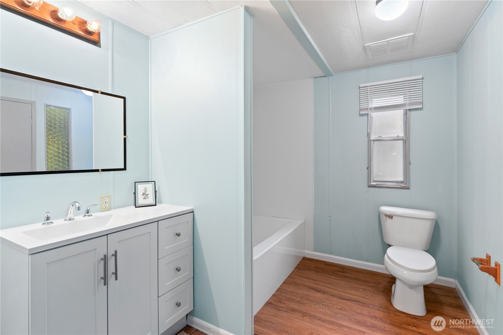 2284 Yew Street Road #E-1, Bellingham, WA 98229