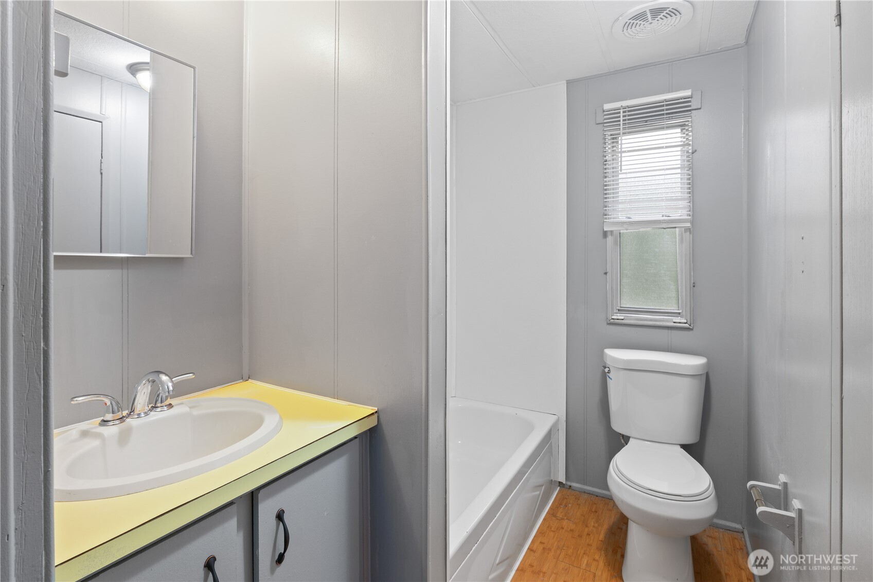 2284 Yew Street Road #E-1, Bellingham, WA 98229